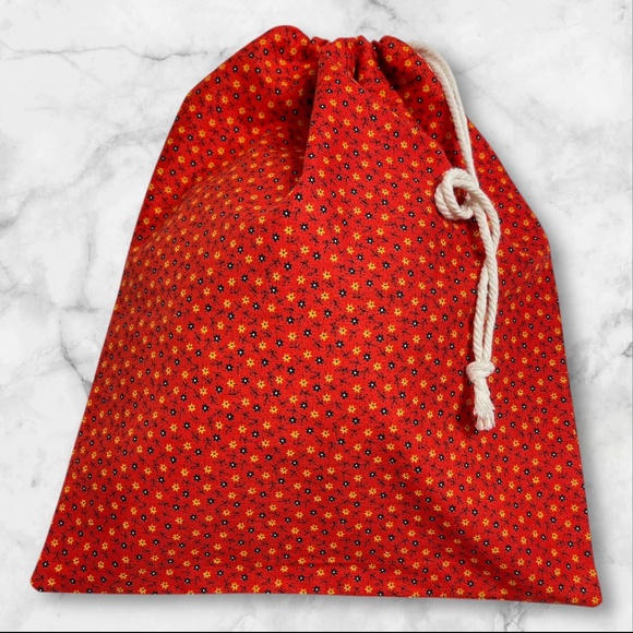 Red Floral Cotton Bread Bag, Reusable Sourdough Linen Bread Bag, Zero Waste - Picture 2 of 4